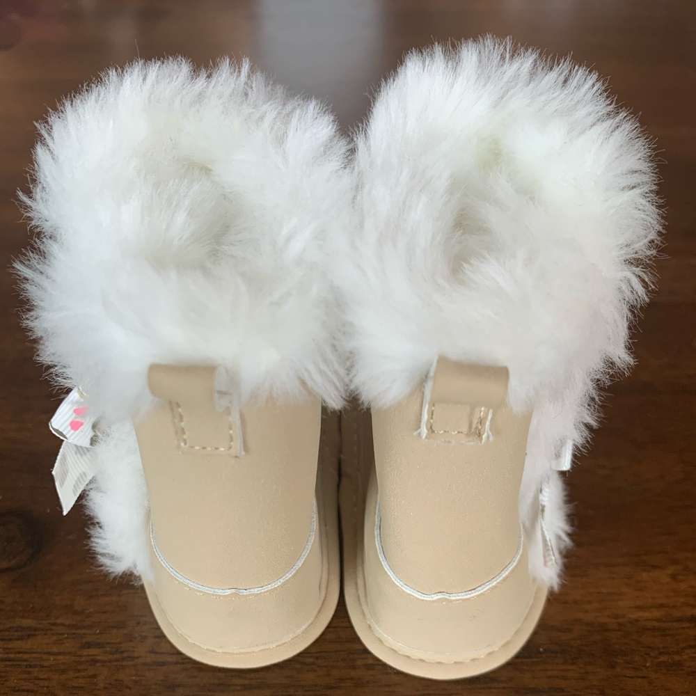 Boots - Picture 3 of 5